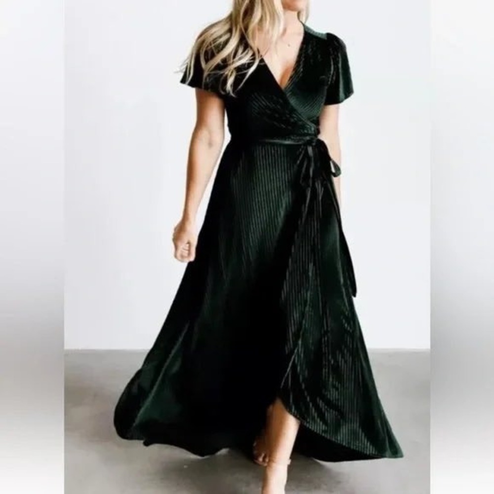 Baltic Born NWT Andi Ribbed Velvet Wrap Dress Short Sleeve‎ Emerald Green Sz 2XL